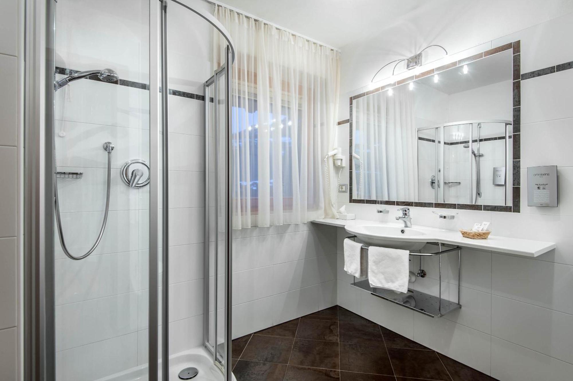 Kristallhotel Corona-Krone Сан-Виджилио-ди-Мареббе Экстерьер фото